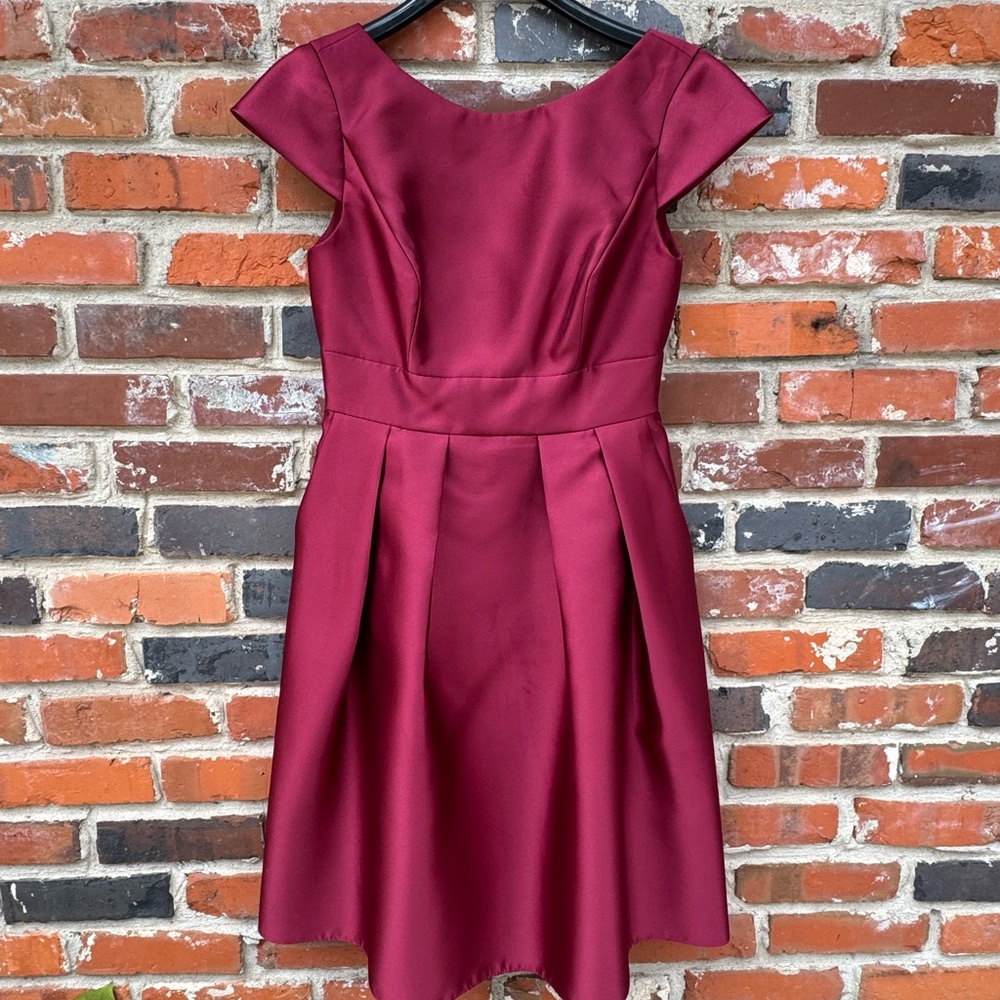 ALFRED SUNG Rich Burgundy Midi Dress size 8